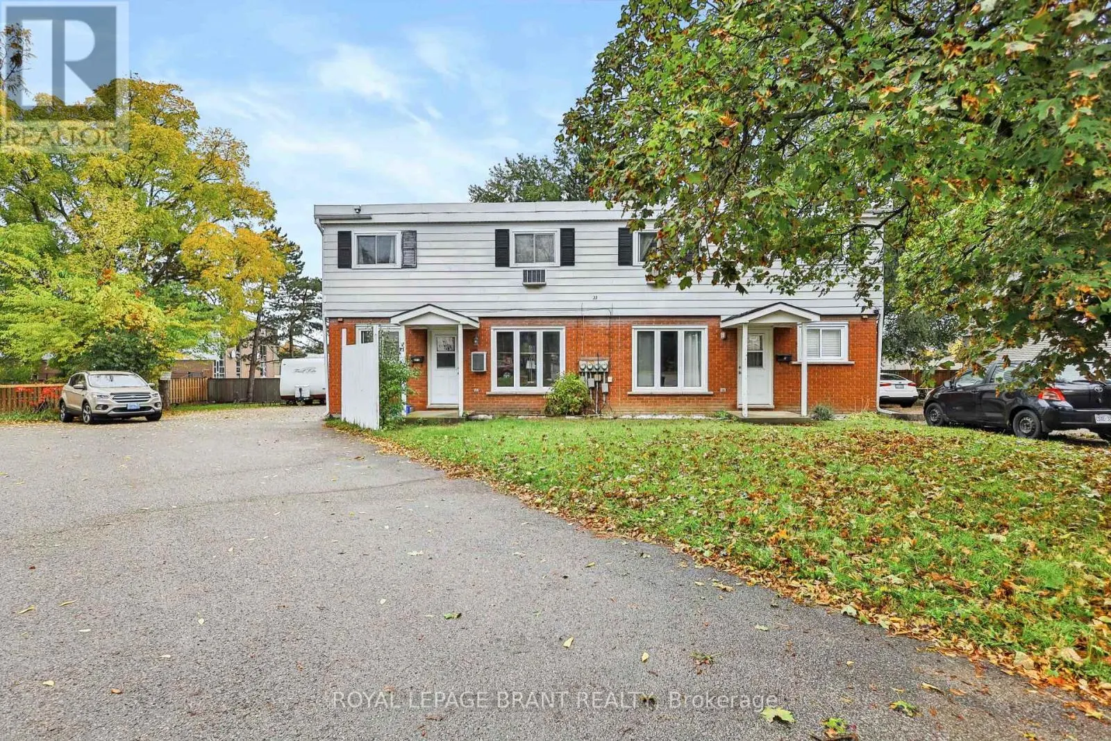 23 BRENDA COURT