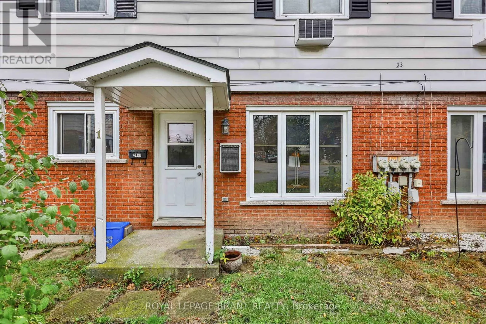 23 BRENDA COURT