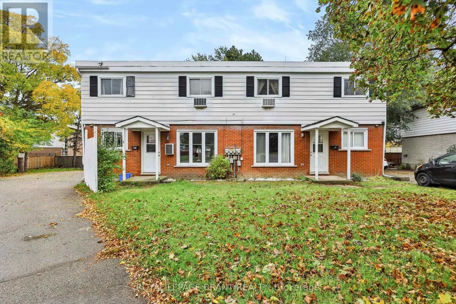 23 BRENDA COURT