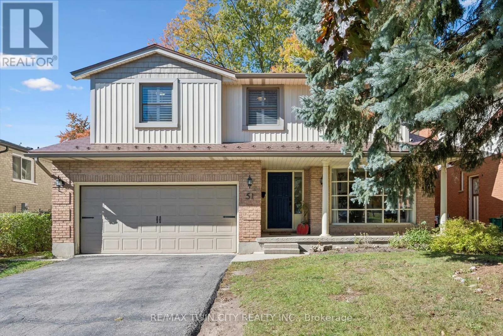 51 CAYLEY COURT