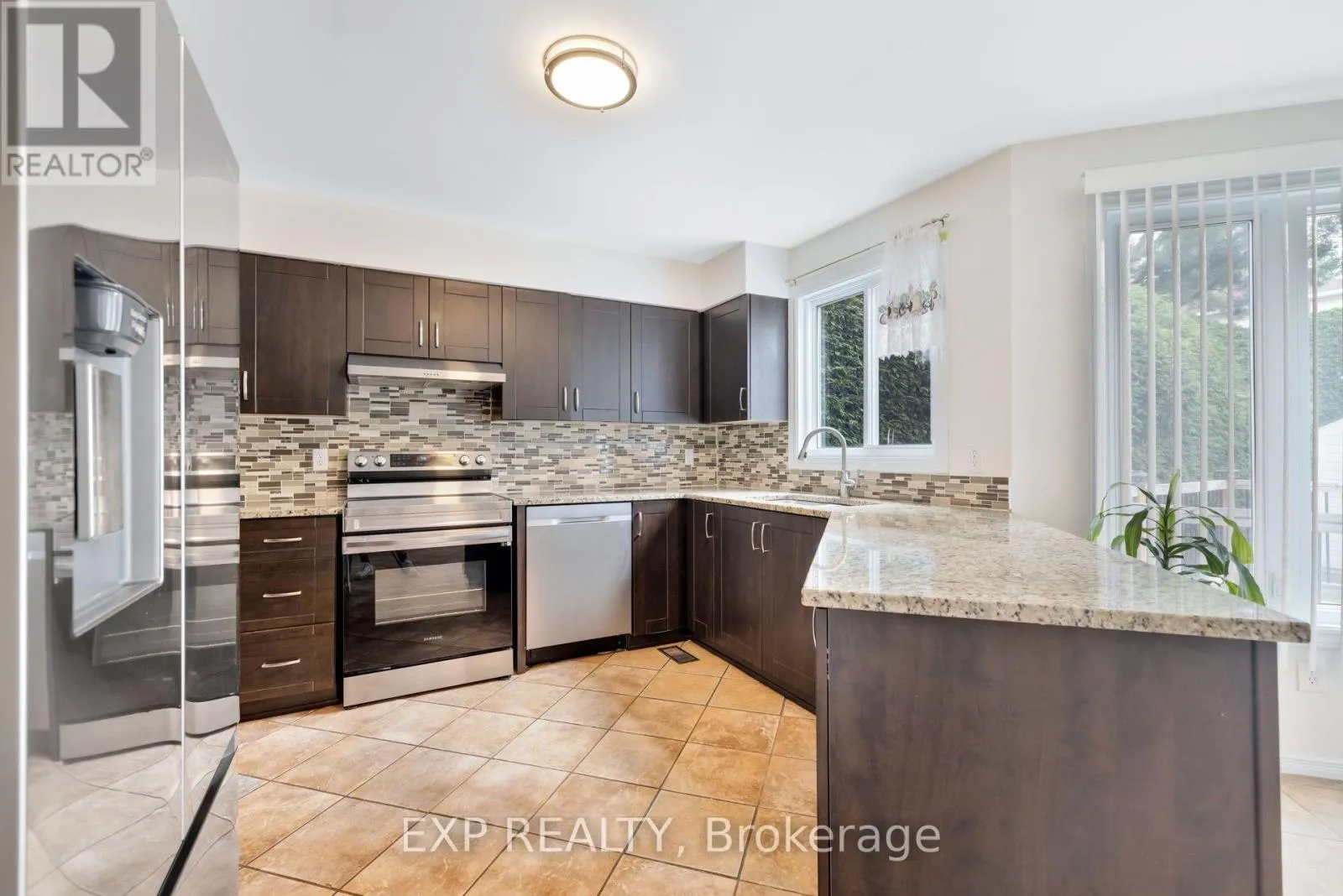 103 FLAMBOROUGH WAY