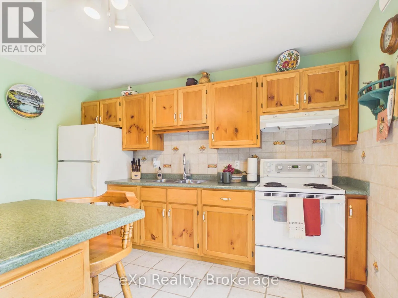 401771 GREY ROAD 4 ROAD