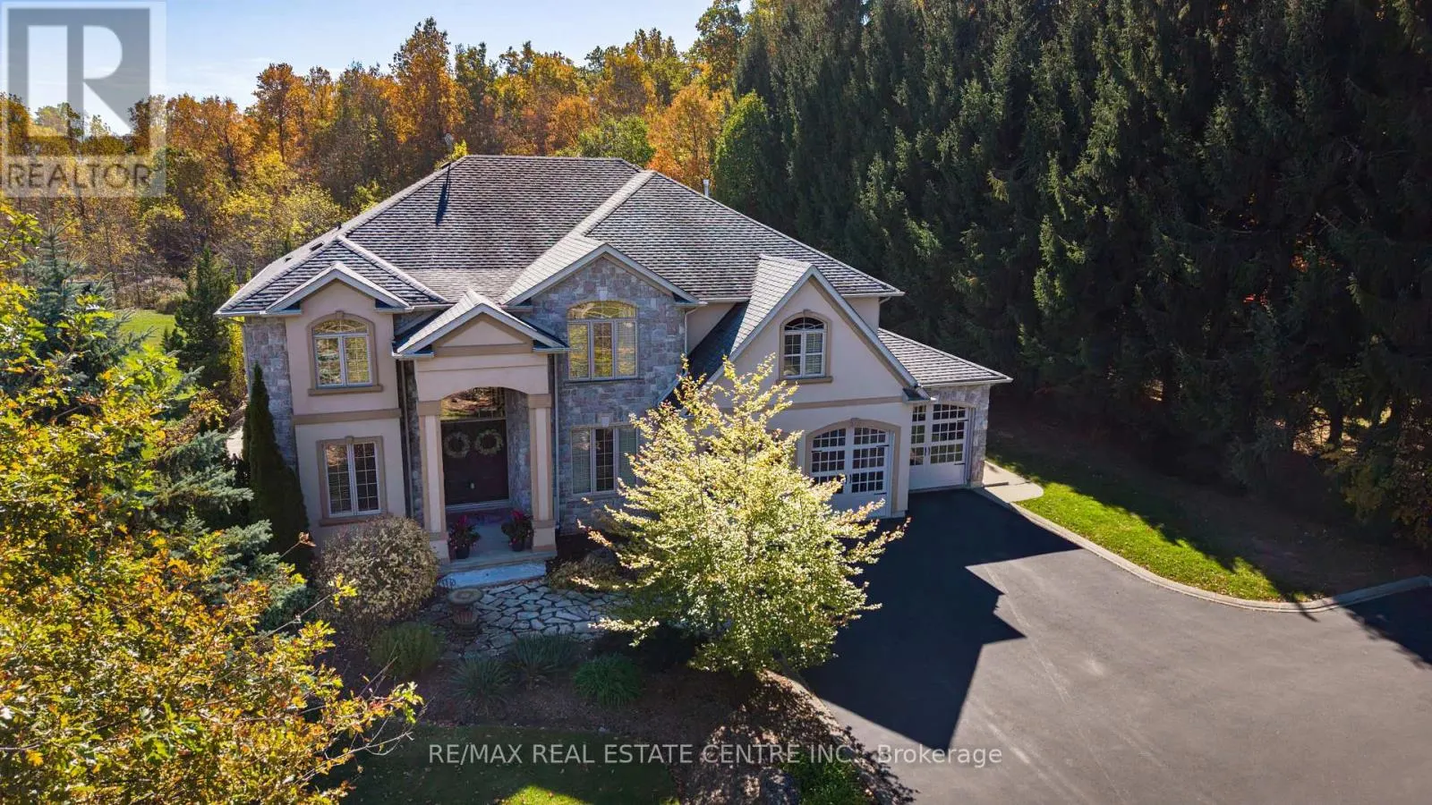 332 SCENIC DRIVE