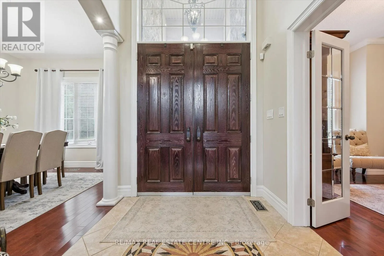 332 SCENIC DRIVE