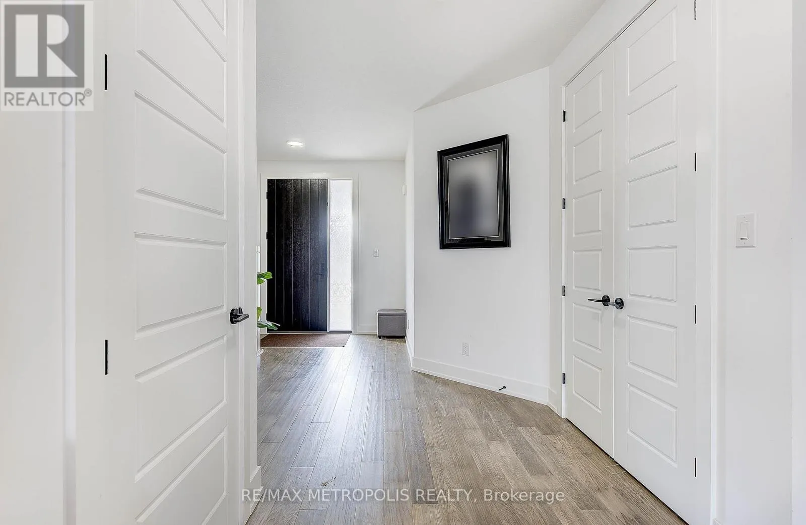 1480 MEDWAY PARK DRIVE