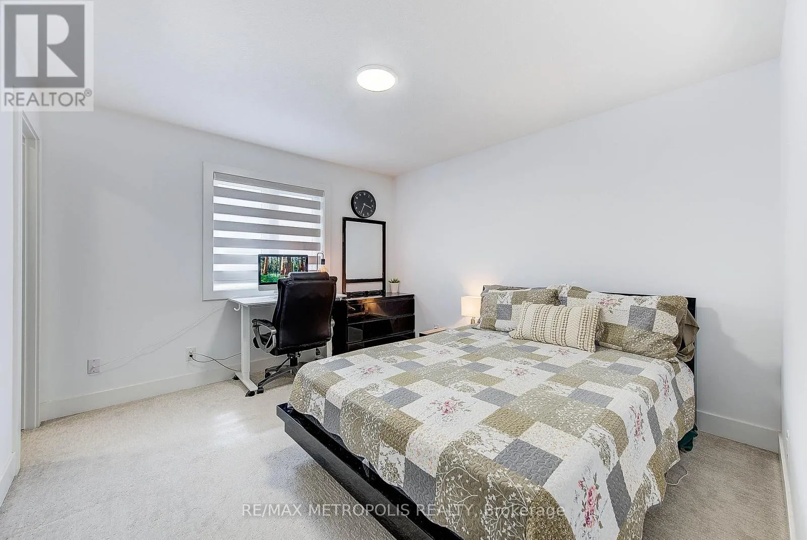 1480 MEDWAY PARK DRIVE