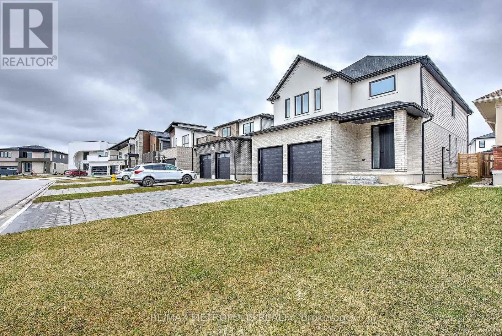 1480 MEDWAY PARK DRIVE