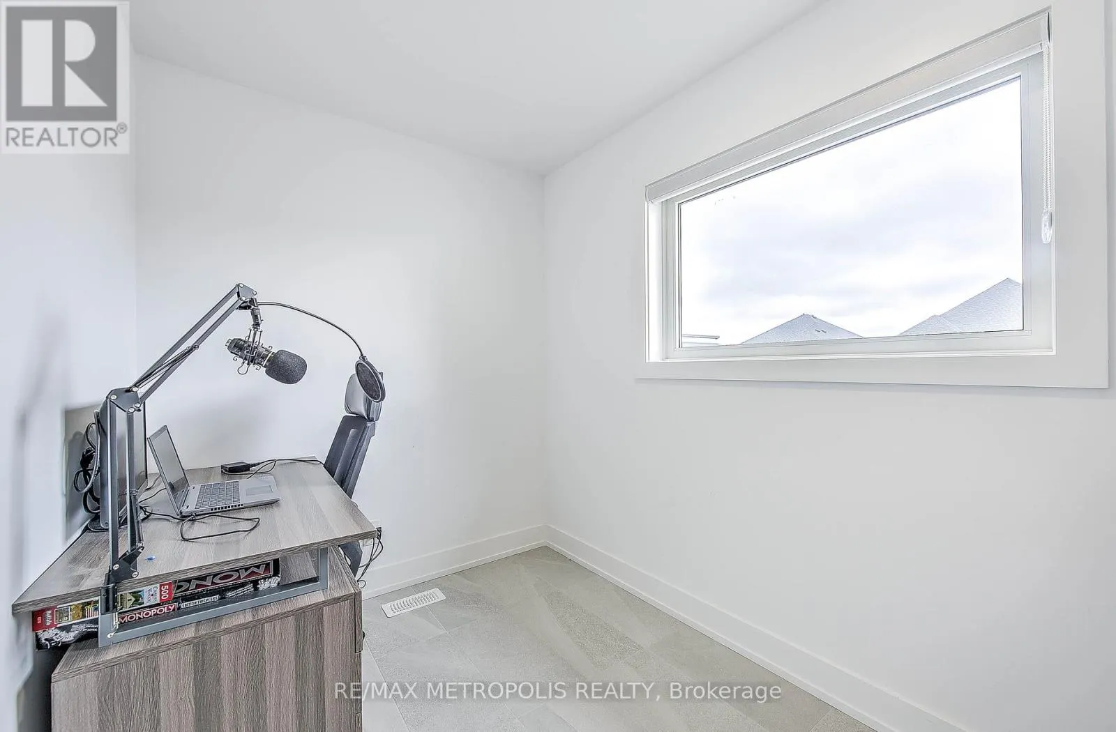 1480 MEDWAY PARK DRIVE