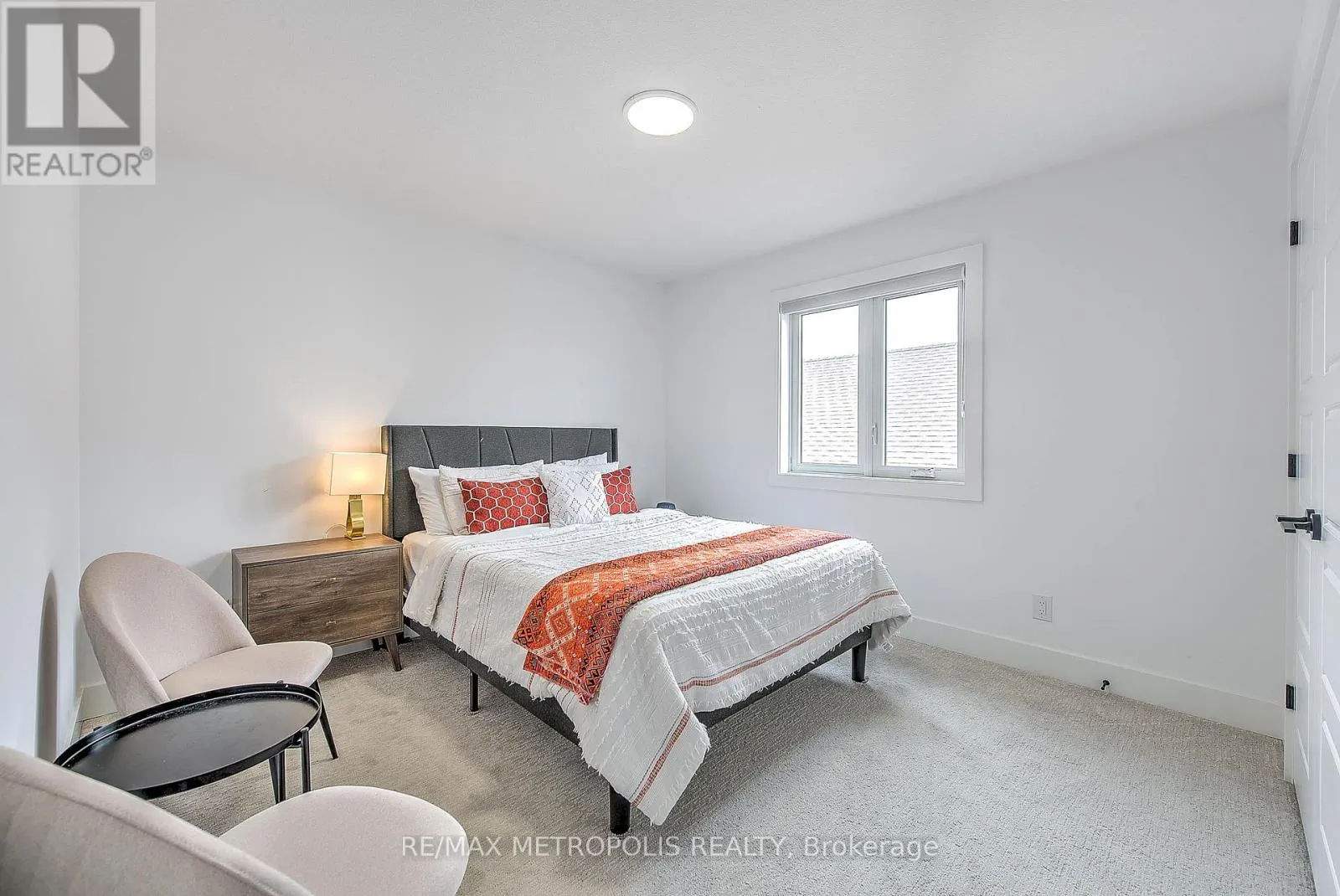1480 MEDWAY PARK DRIVE