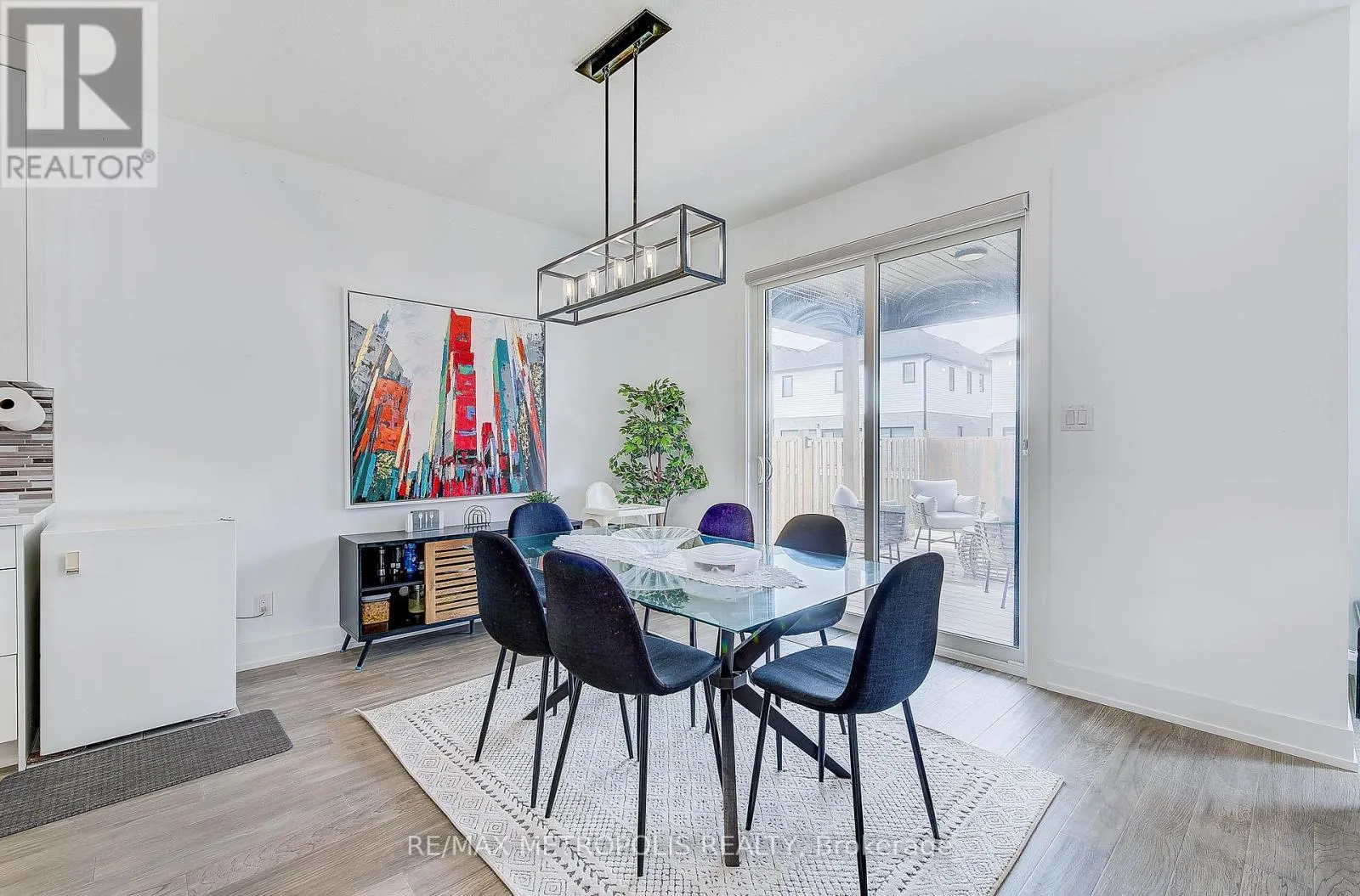 1480 MEDWAY PARK DRIVE