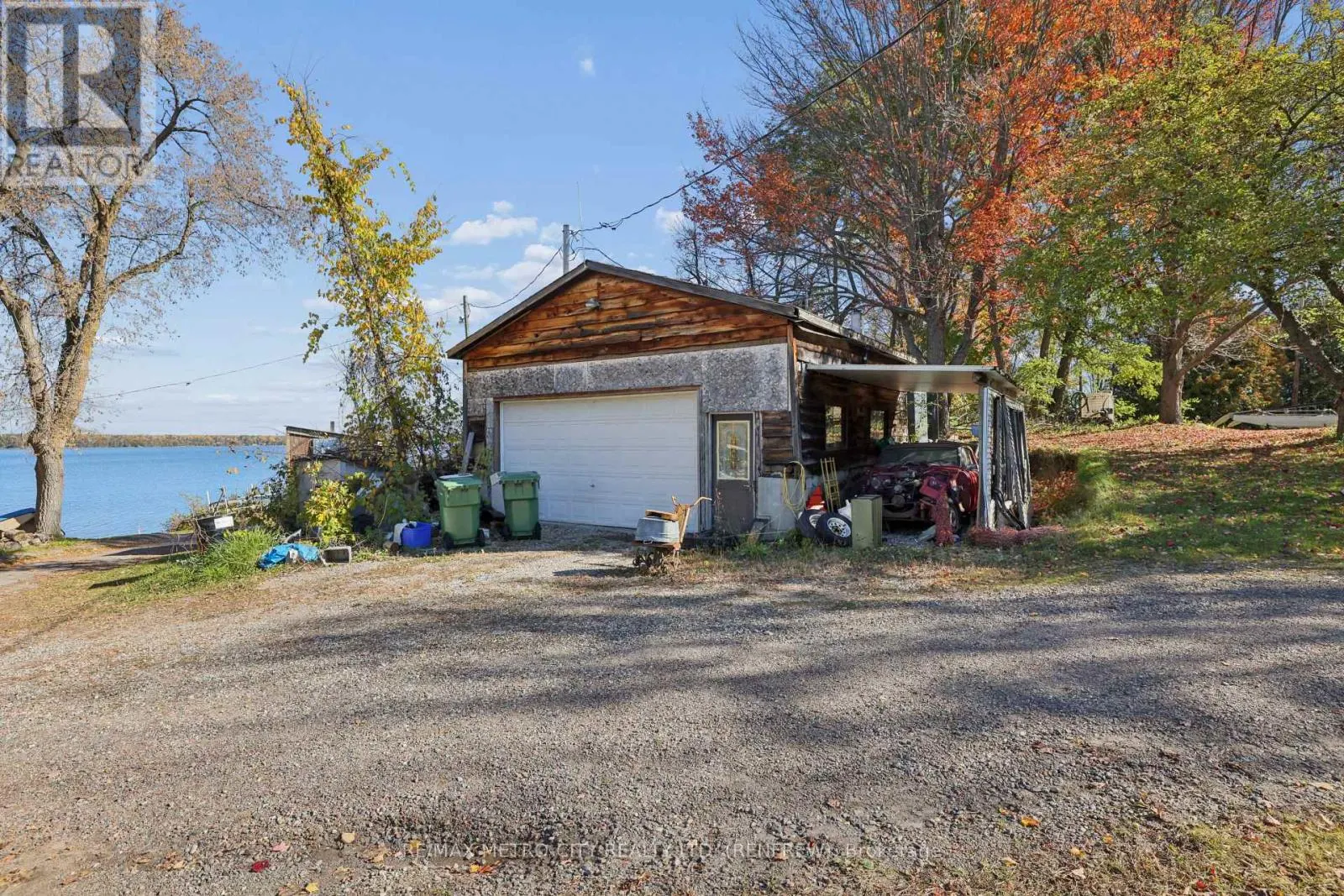 36 GRANDVIEW LANE