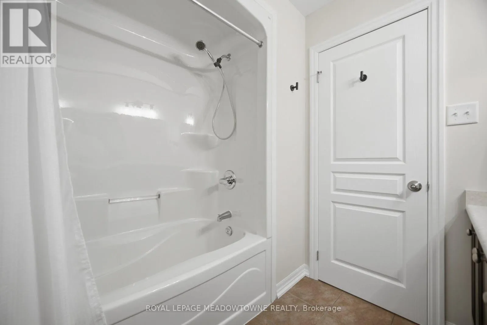 507 WINDFLOWER CRESCENT