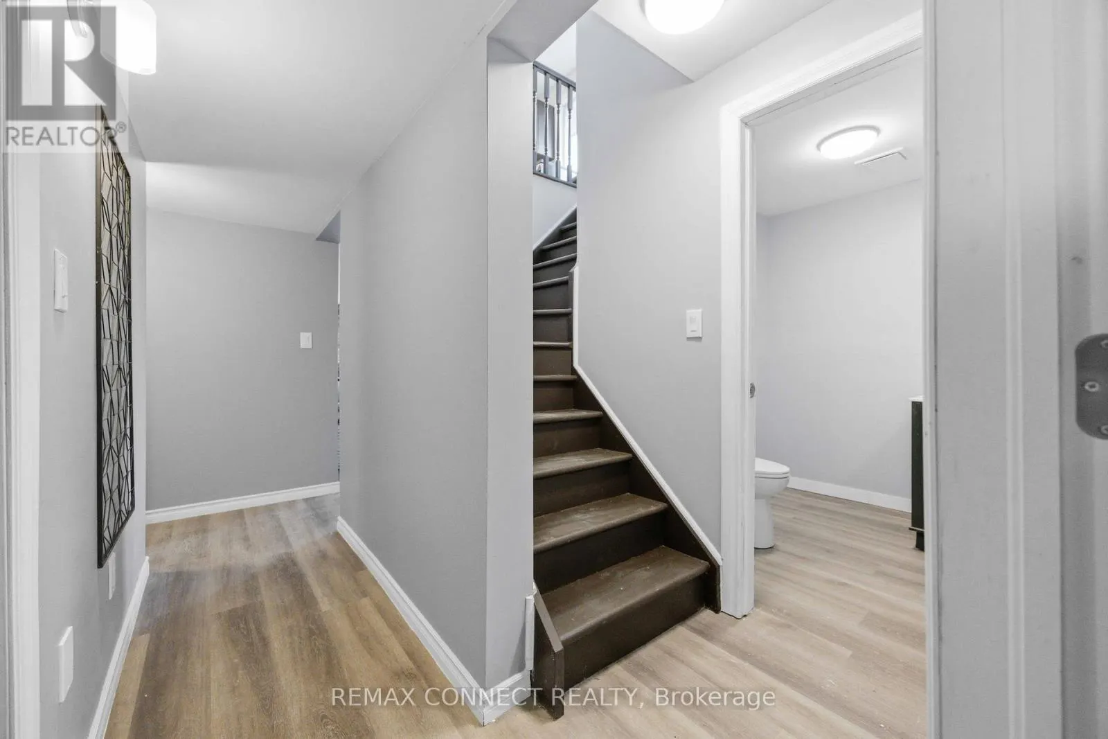 36 HELEN DRIVE