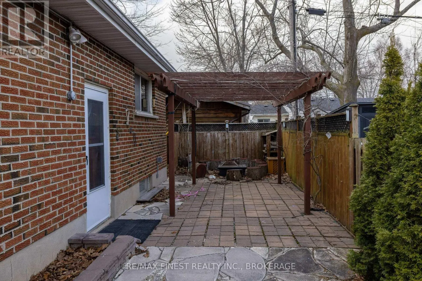 628 STANFORD STREET