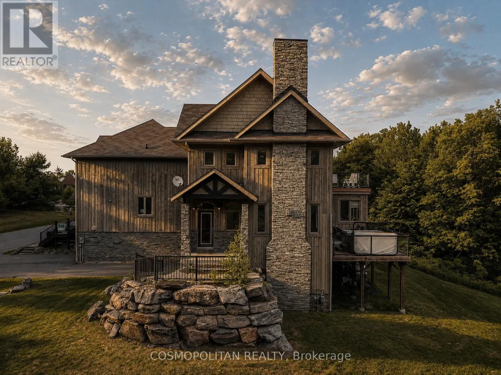 67 ROCKMOUNT CRESCENT