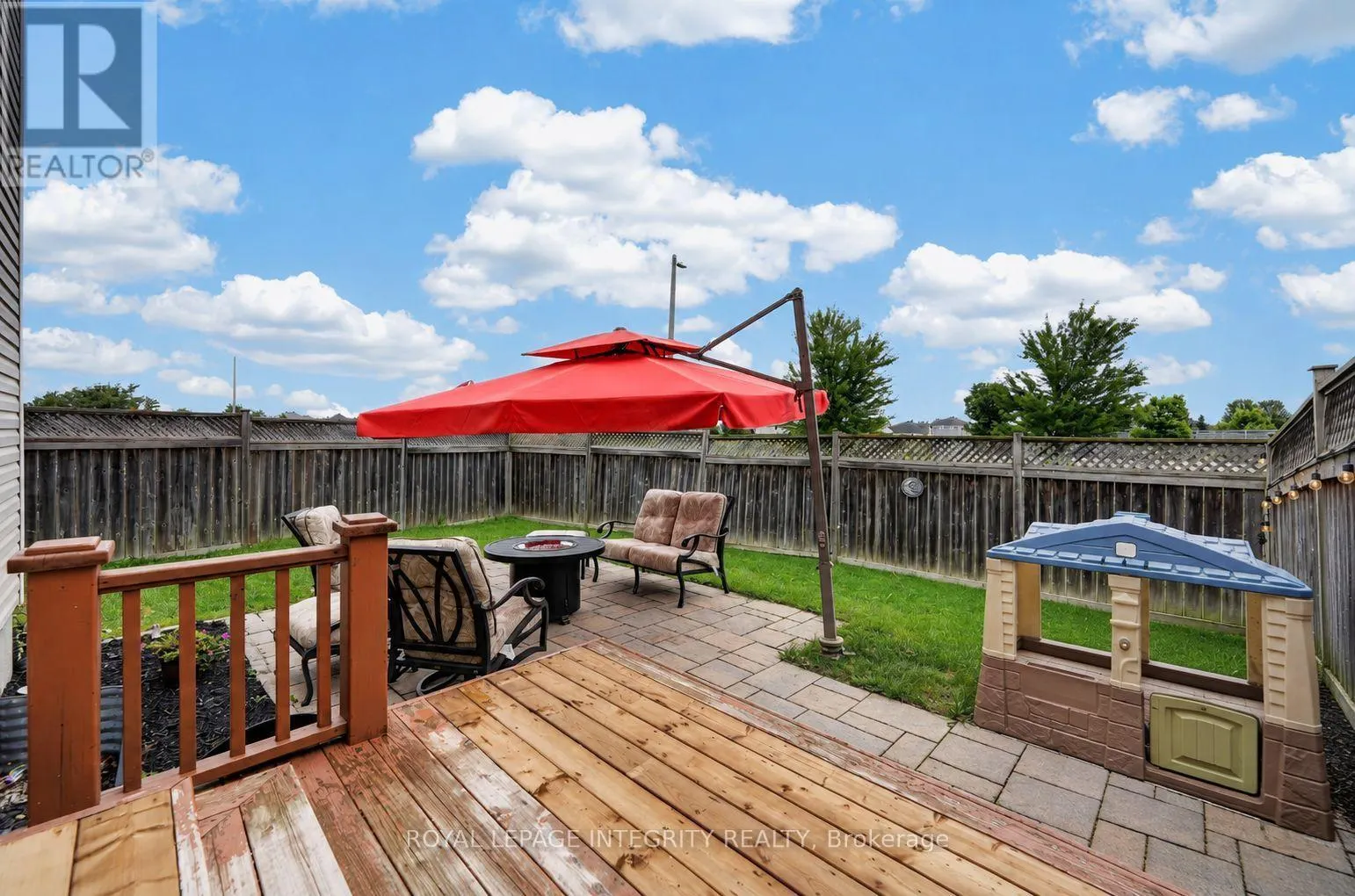 1764 PLAINRIDGE CRESCENT