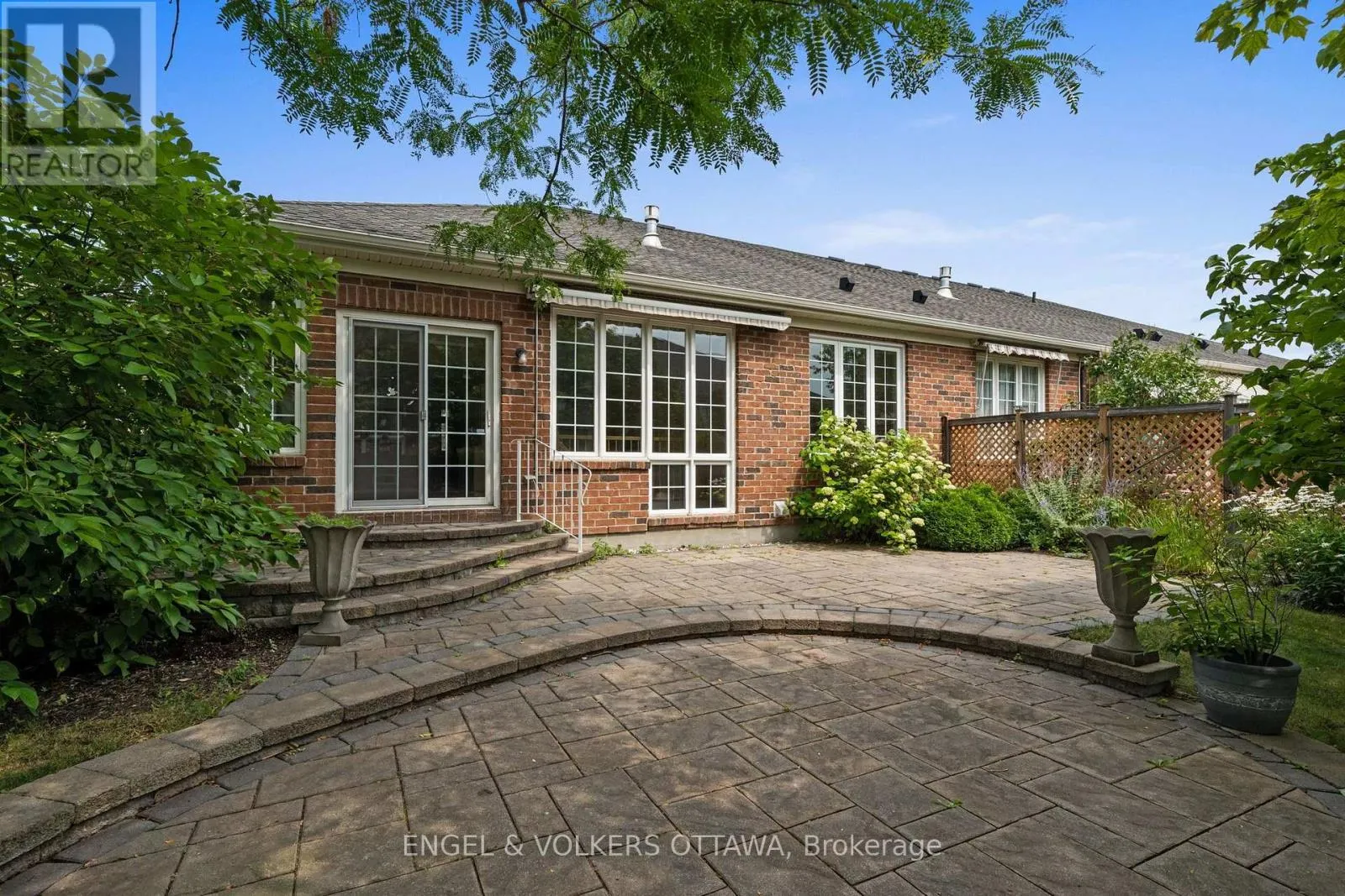 205 CAIRNSMORE CIRCLE