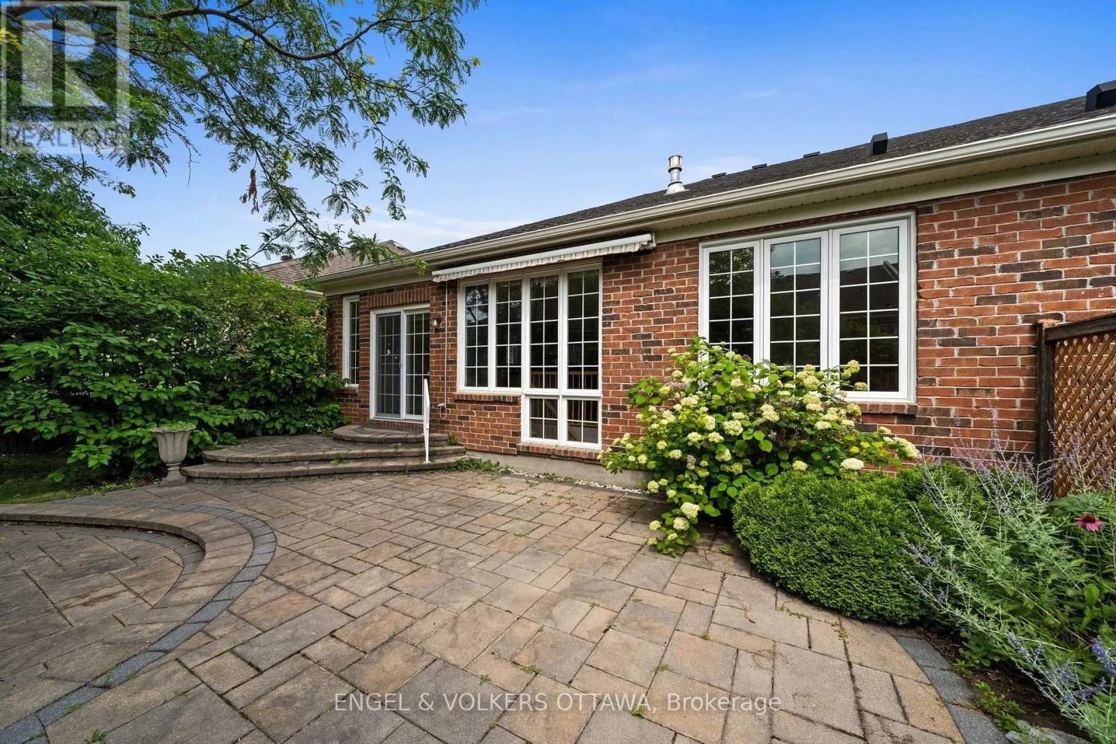 205 CAIRNSMORE CIRCLE