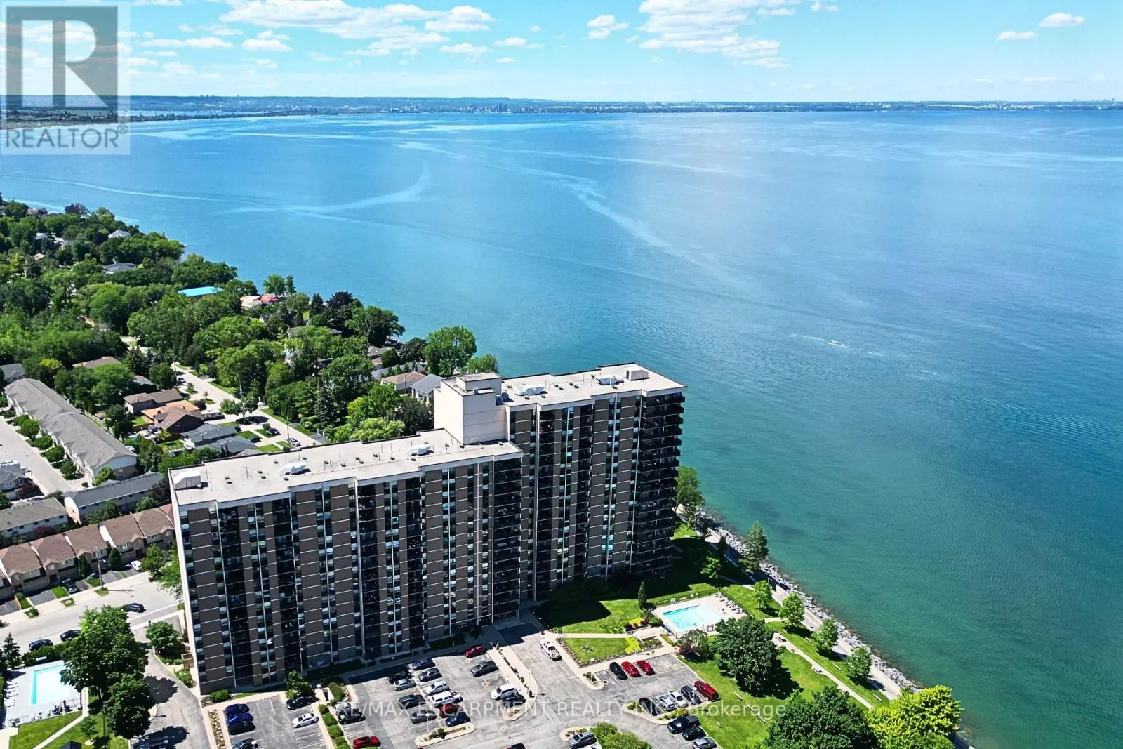 1118 - 500 GREEN ROAD