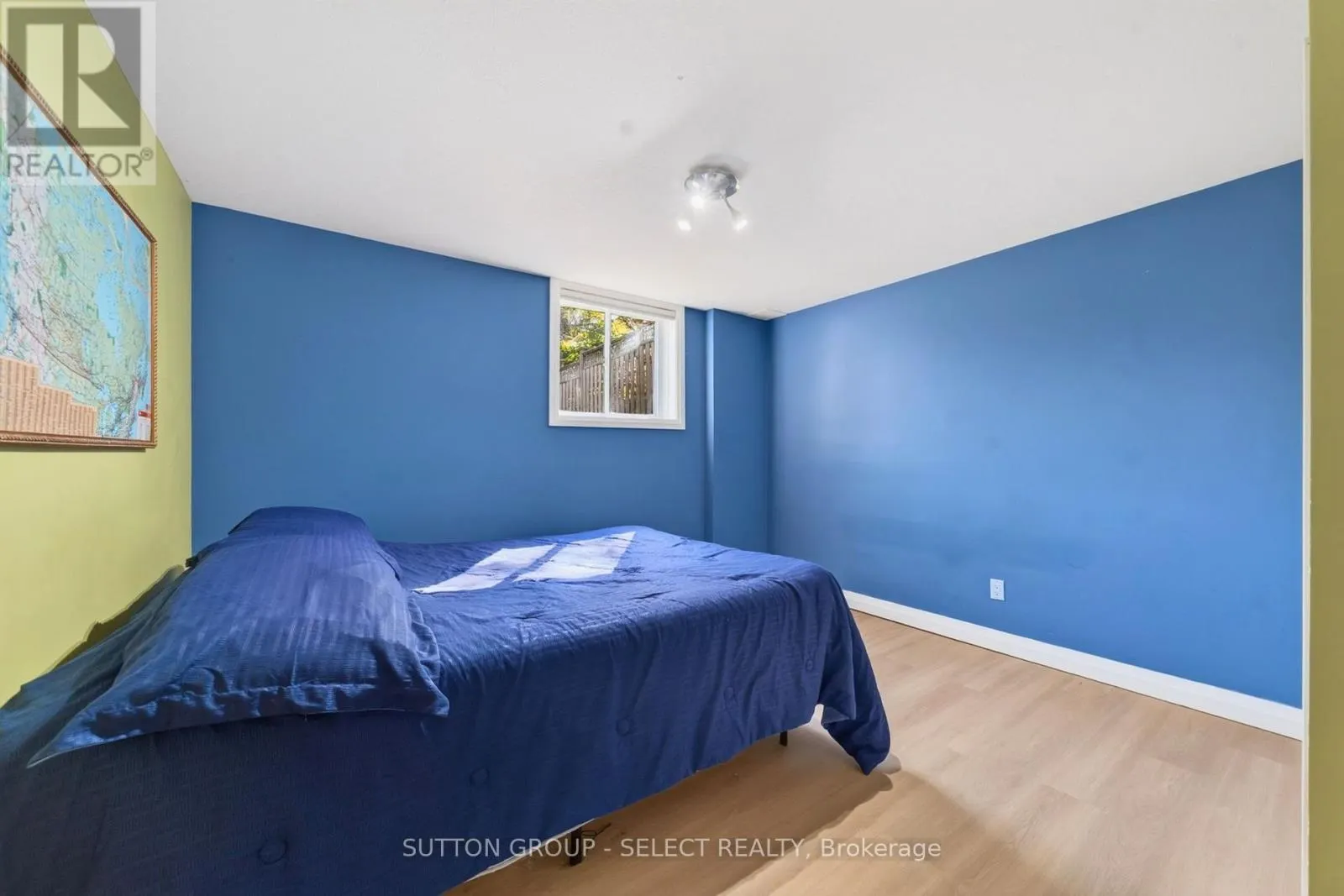 563 FIREFLY DRIVE