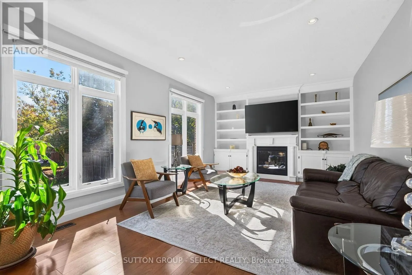 563 FIREFLY DRIVE