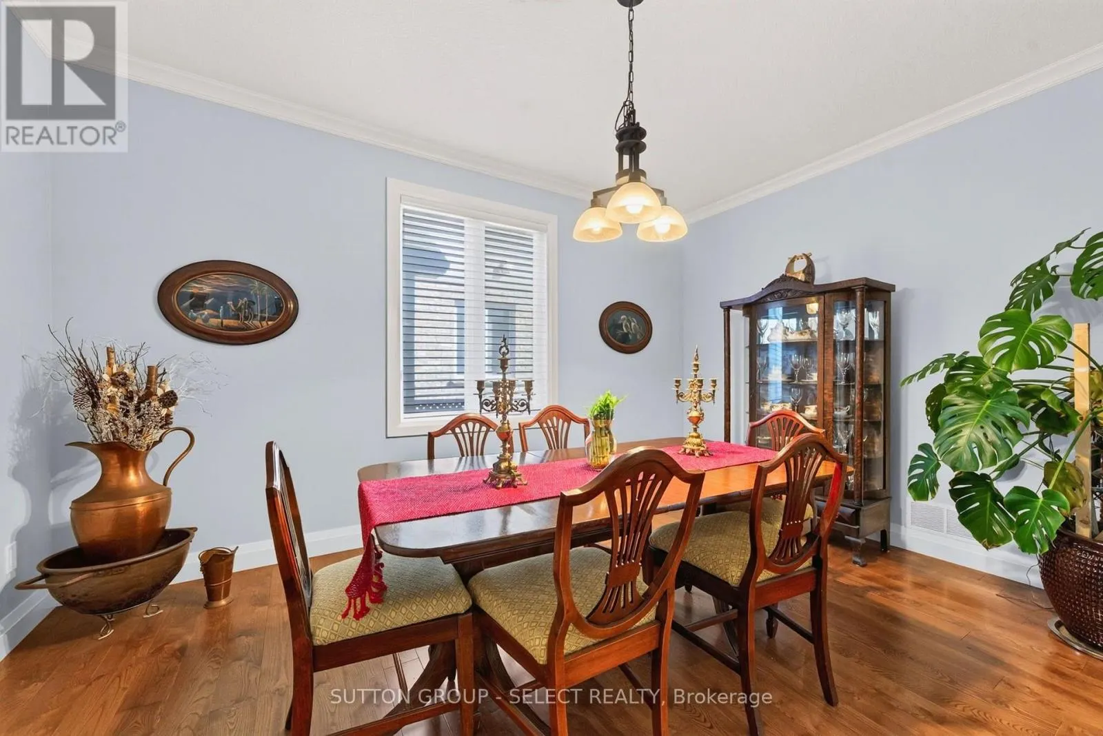 563 FIREFLY DRIVE