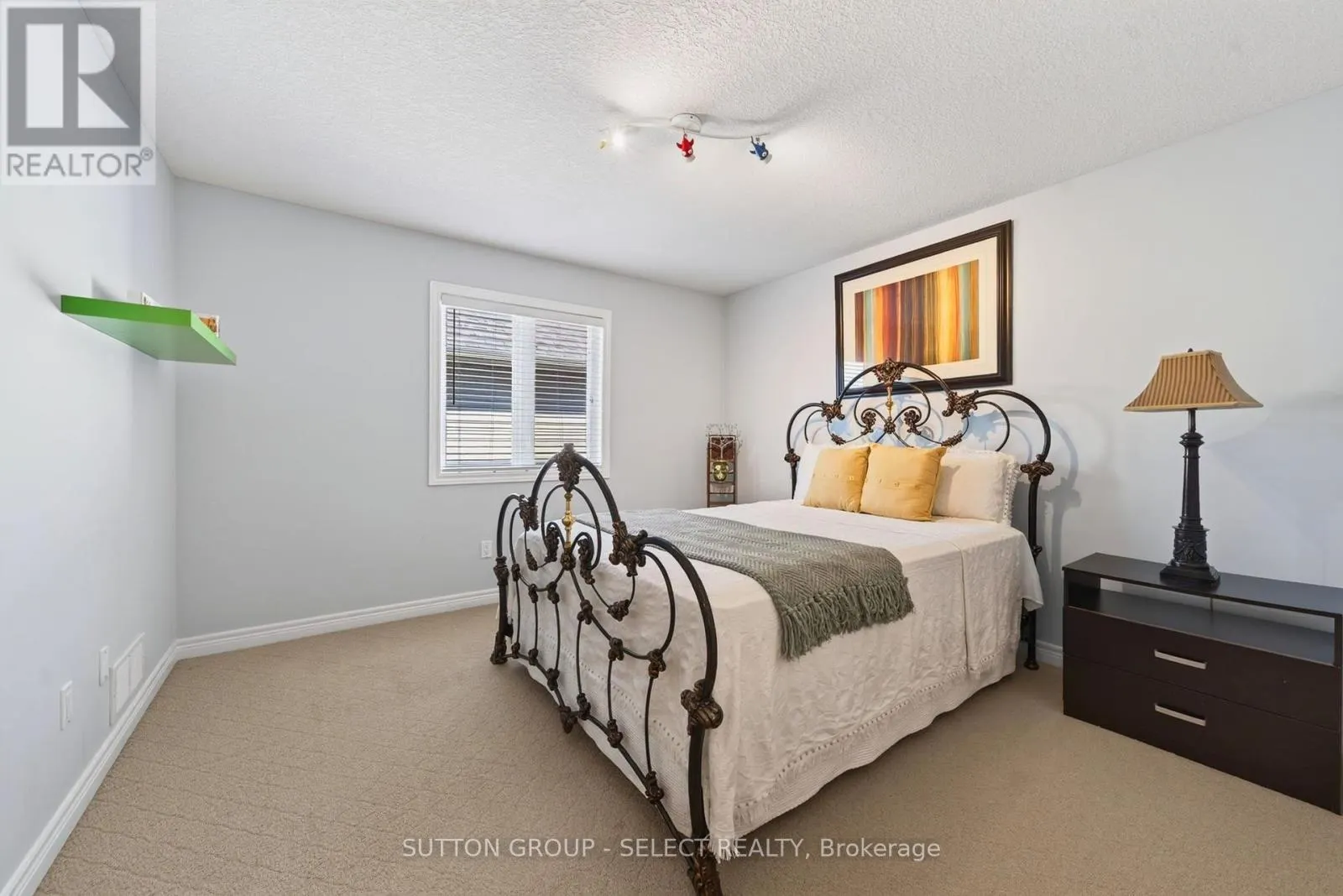 563 FIREFLY DRIVE