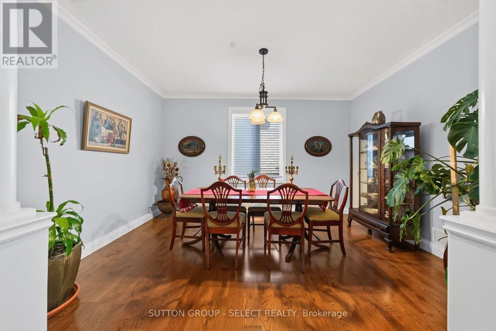 563 FIREFLY DRIVE