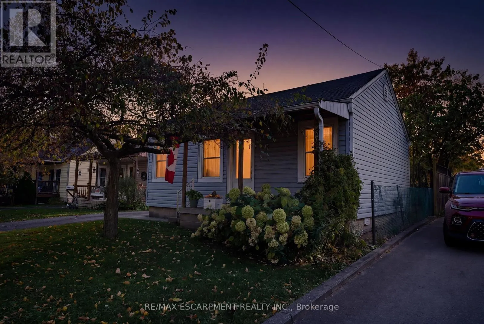 9 SPENCER AVENUE