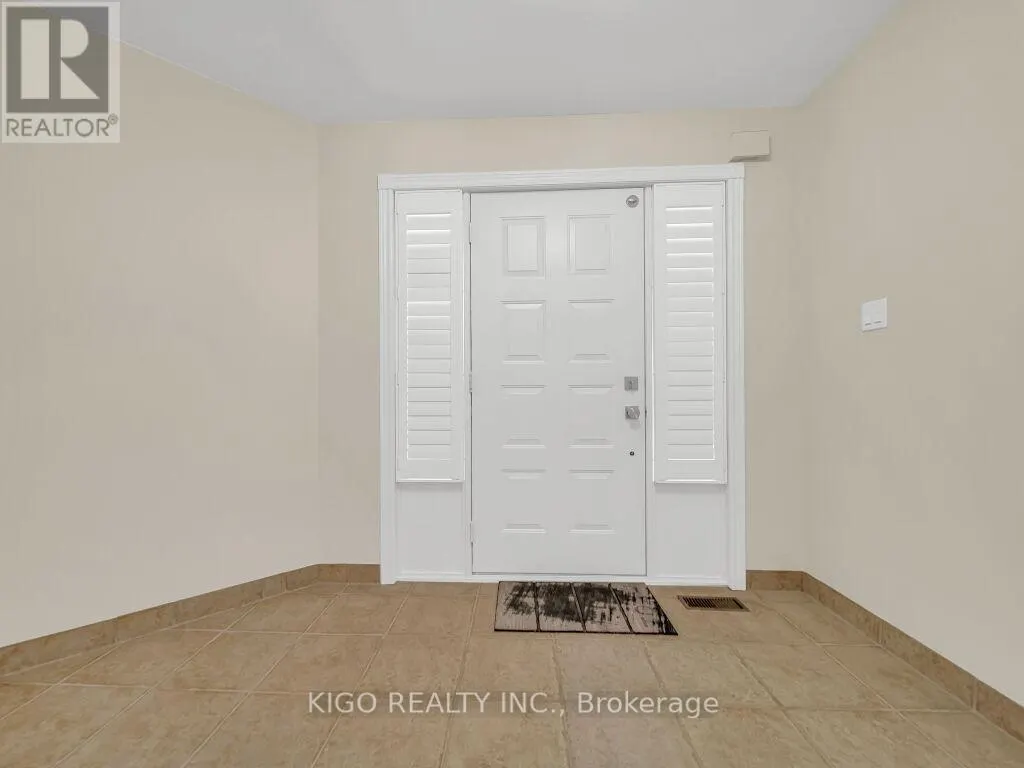 16 GLENNIE COURT