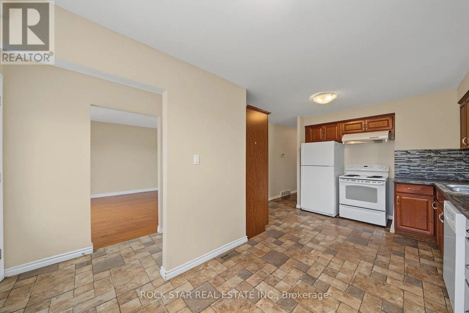 MAIN - 59 ATERNO DRIVE