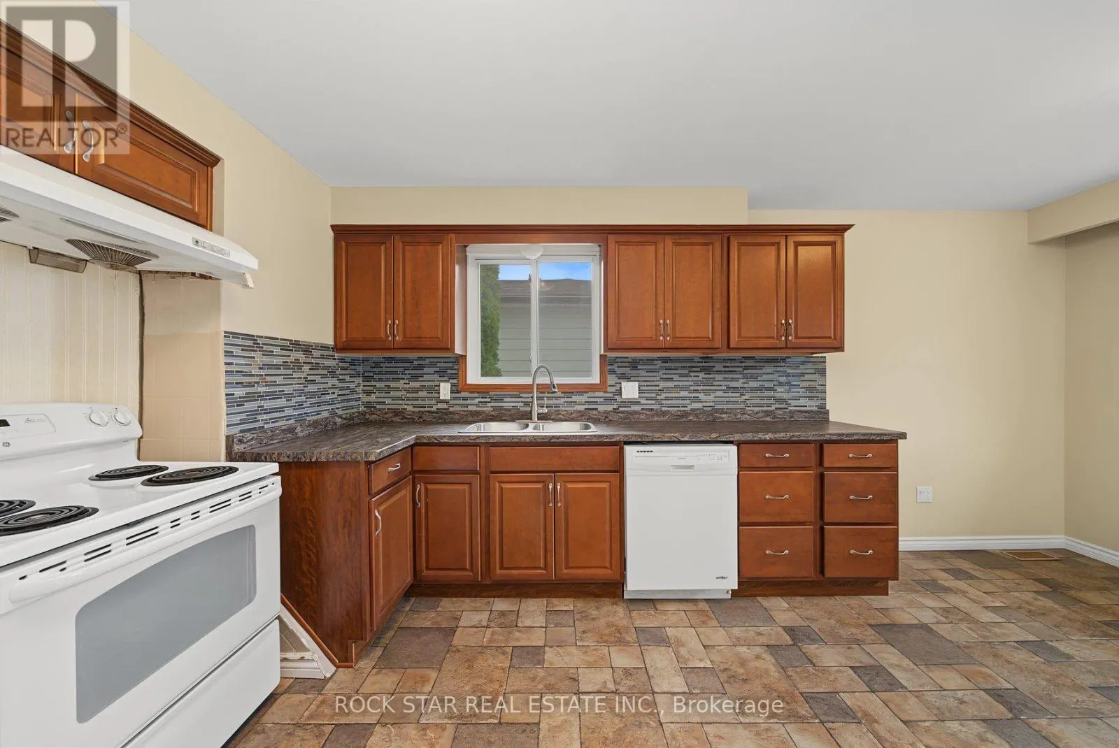 MAIN - 59 ATERNO DRIVE