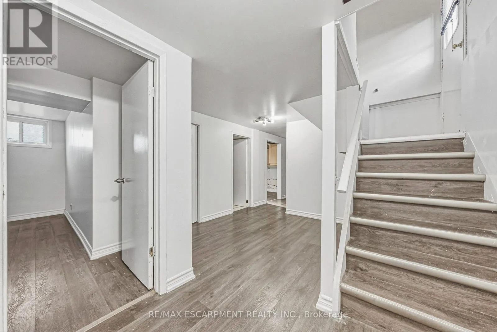 928 UPPER GAGE AVENUE
