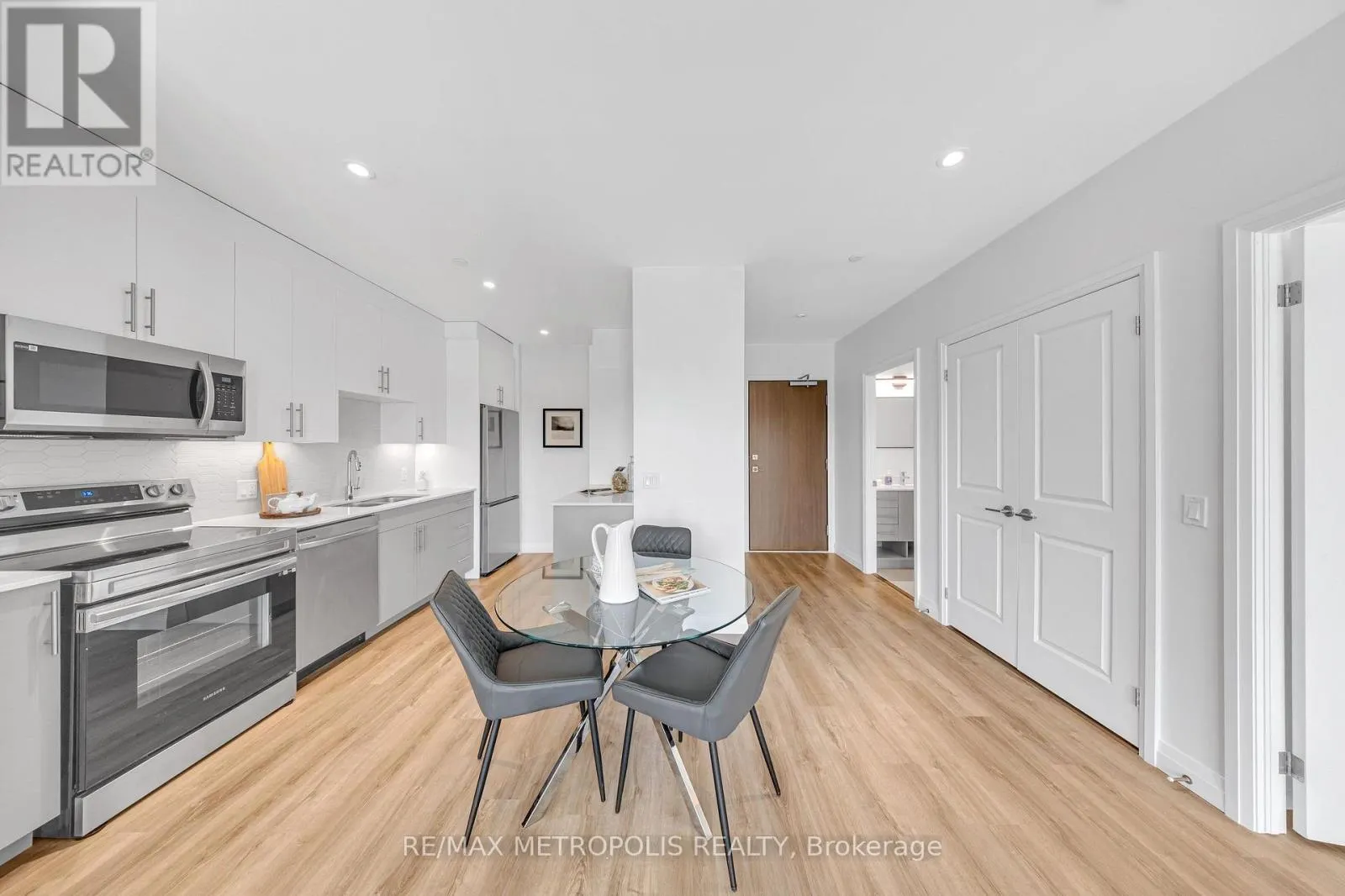 322 - 525 NEW DUNDEE ROAD