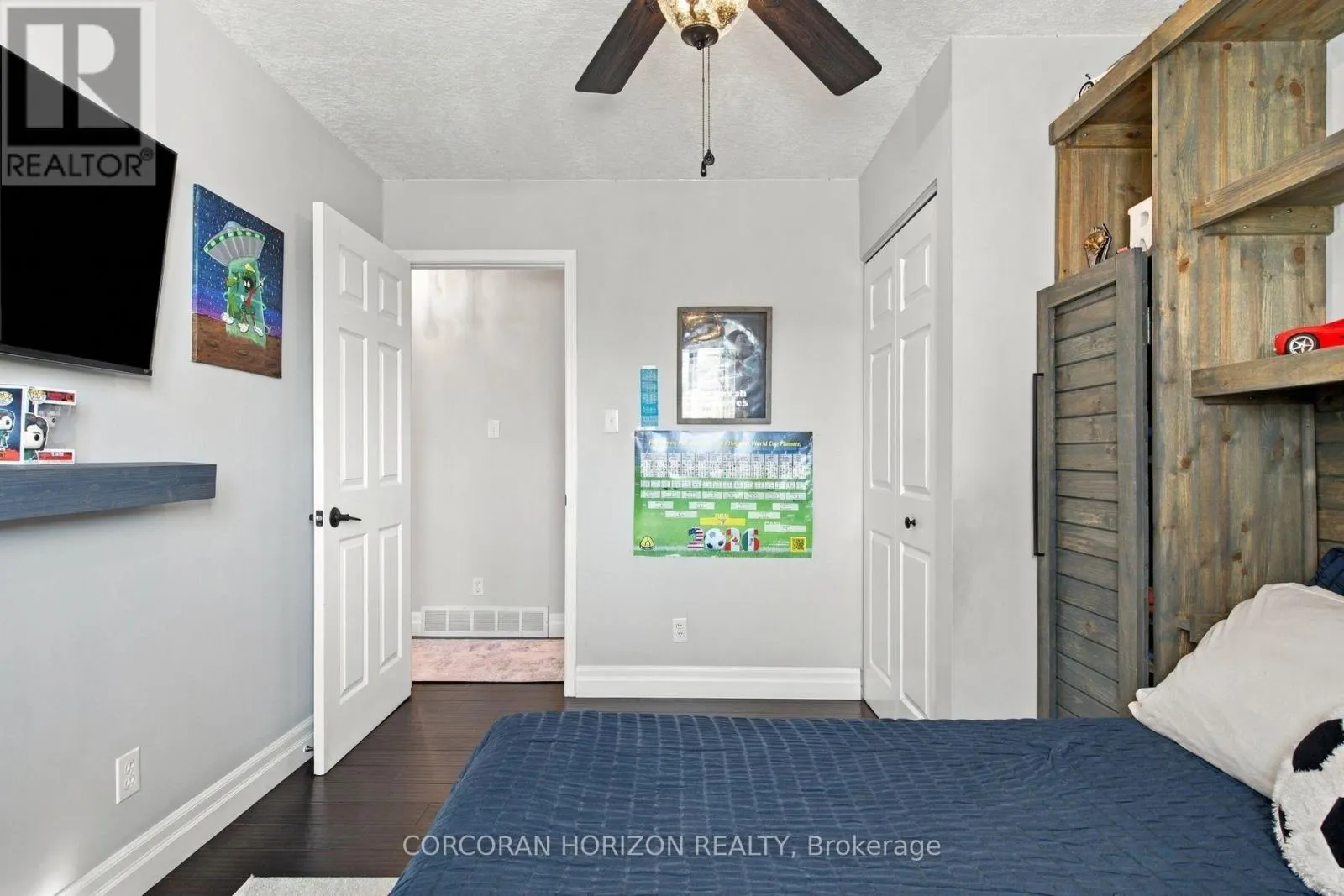 27 COSTAIN COURT