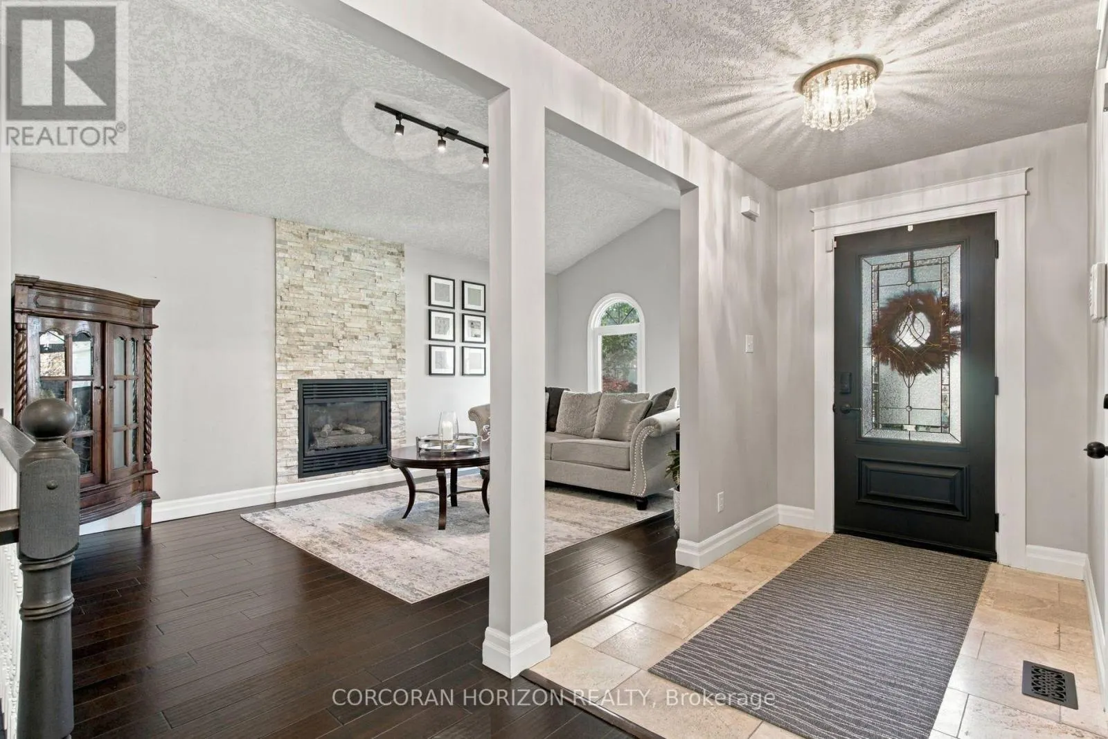 27 COSTAIN COURT