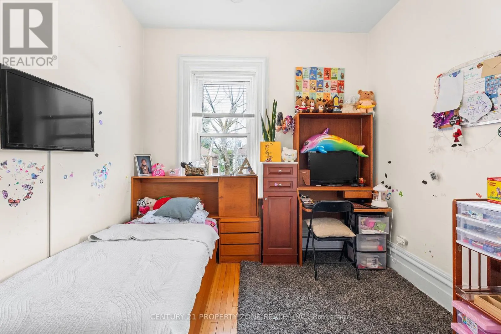 436 SECOND STREET E