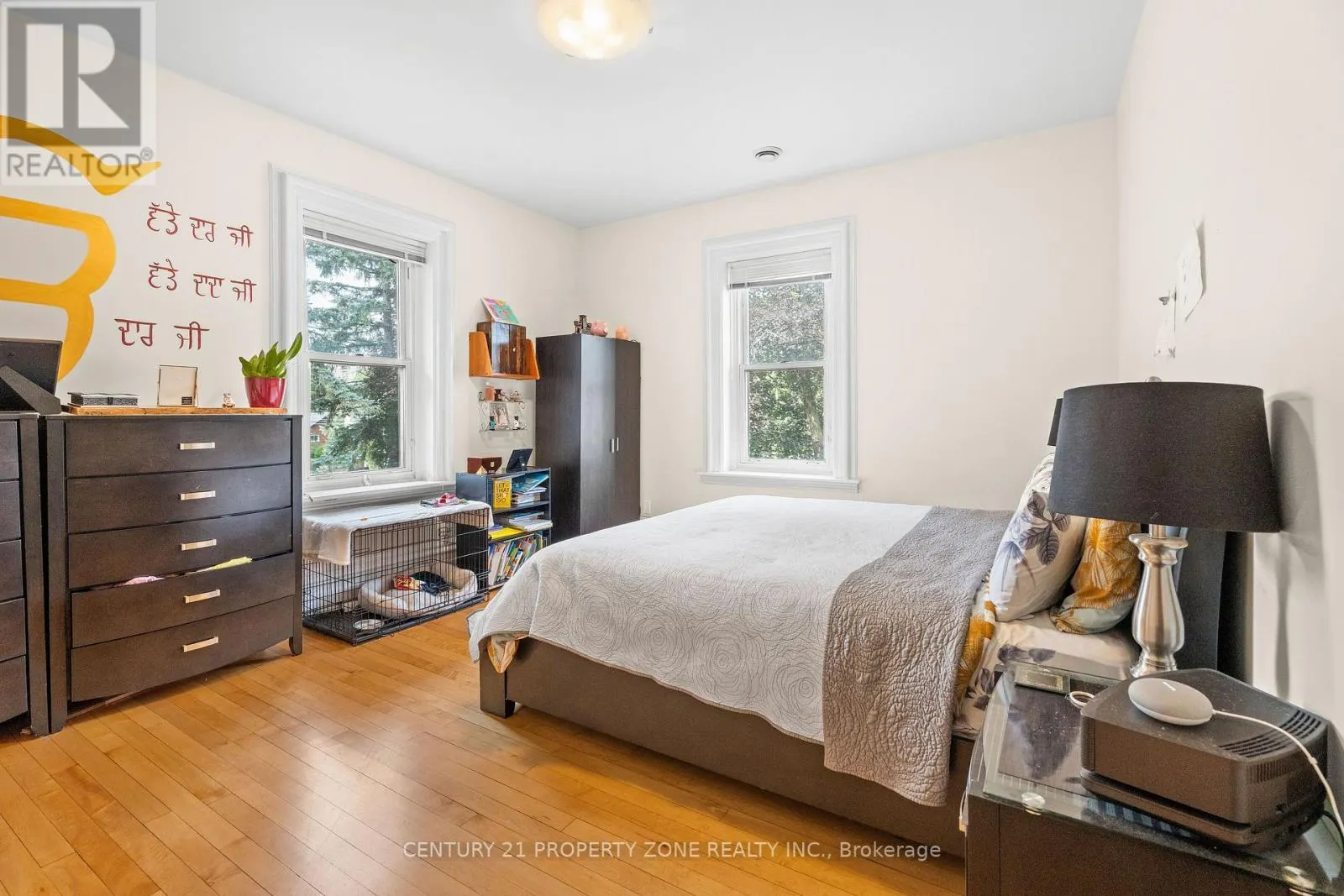 436 SECOND STREET E