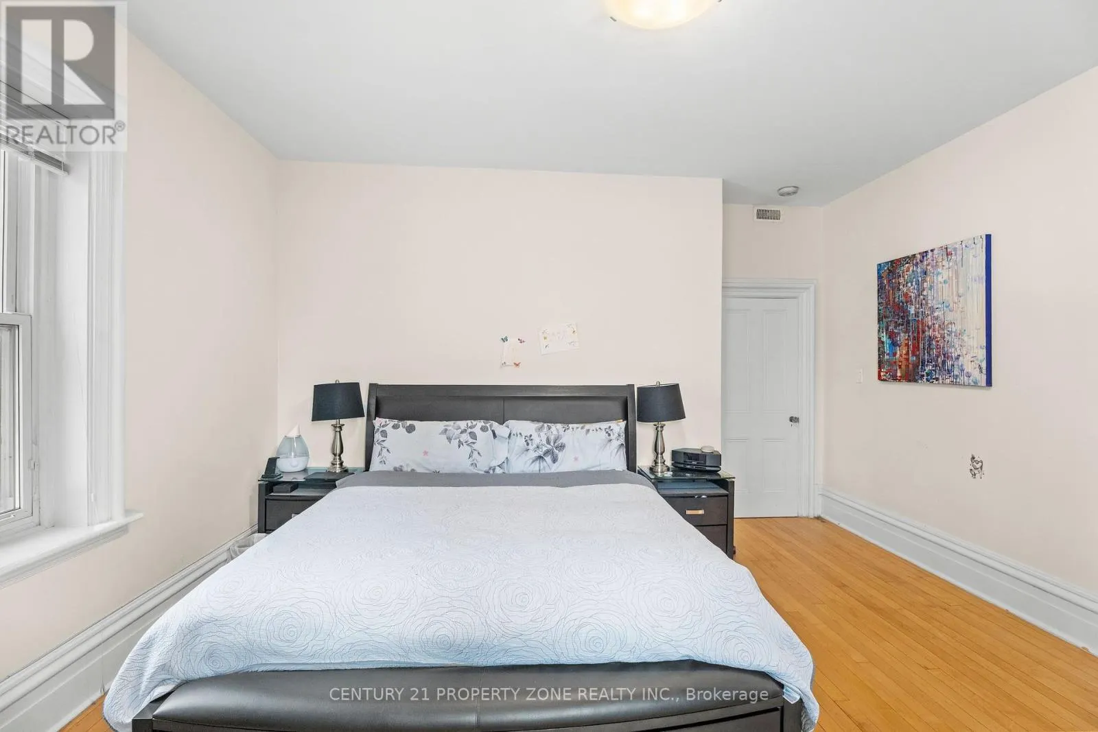 436 SECOND STREET E