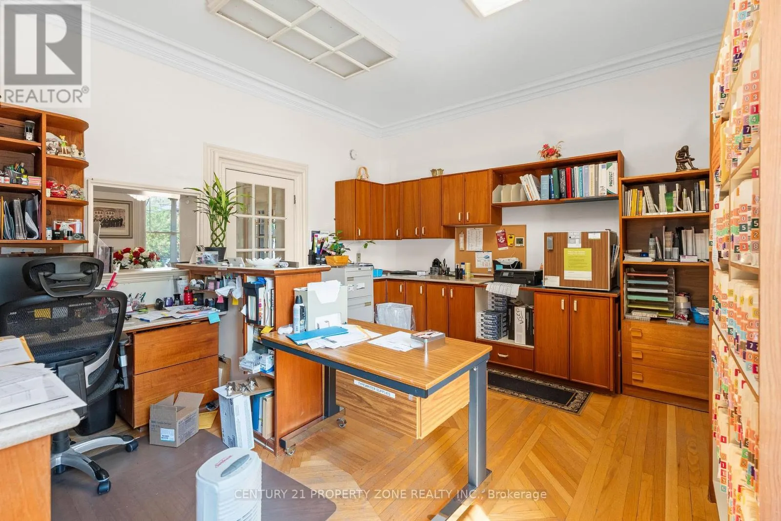 436 SECOND STREET E