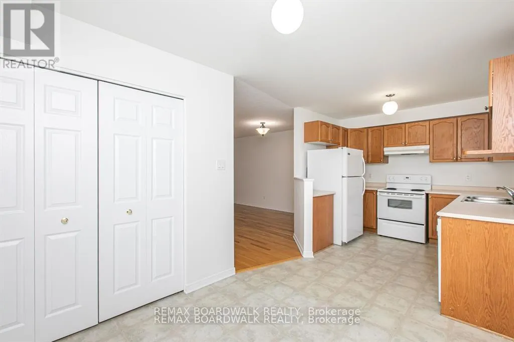 250 GERSHWIN PRIVATE