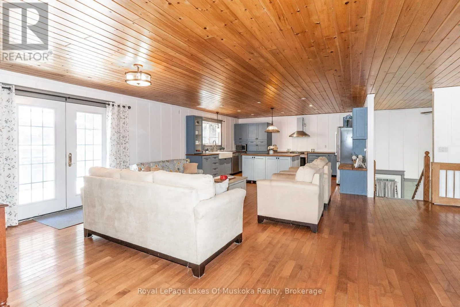 1185 MIRIAM DRIVE