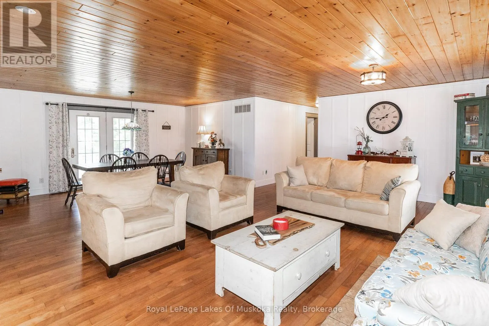 1185 MIRIAM DRIVE