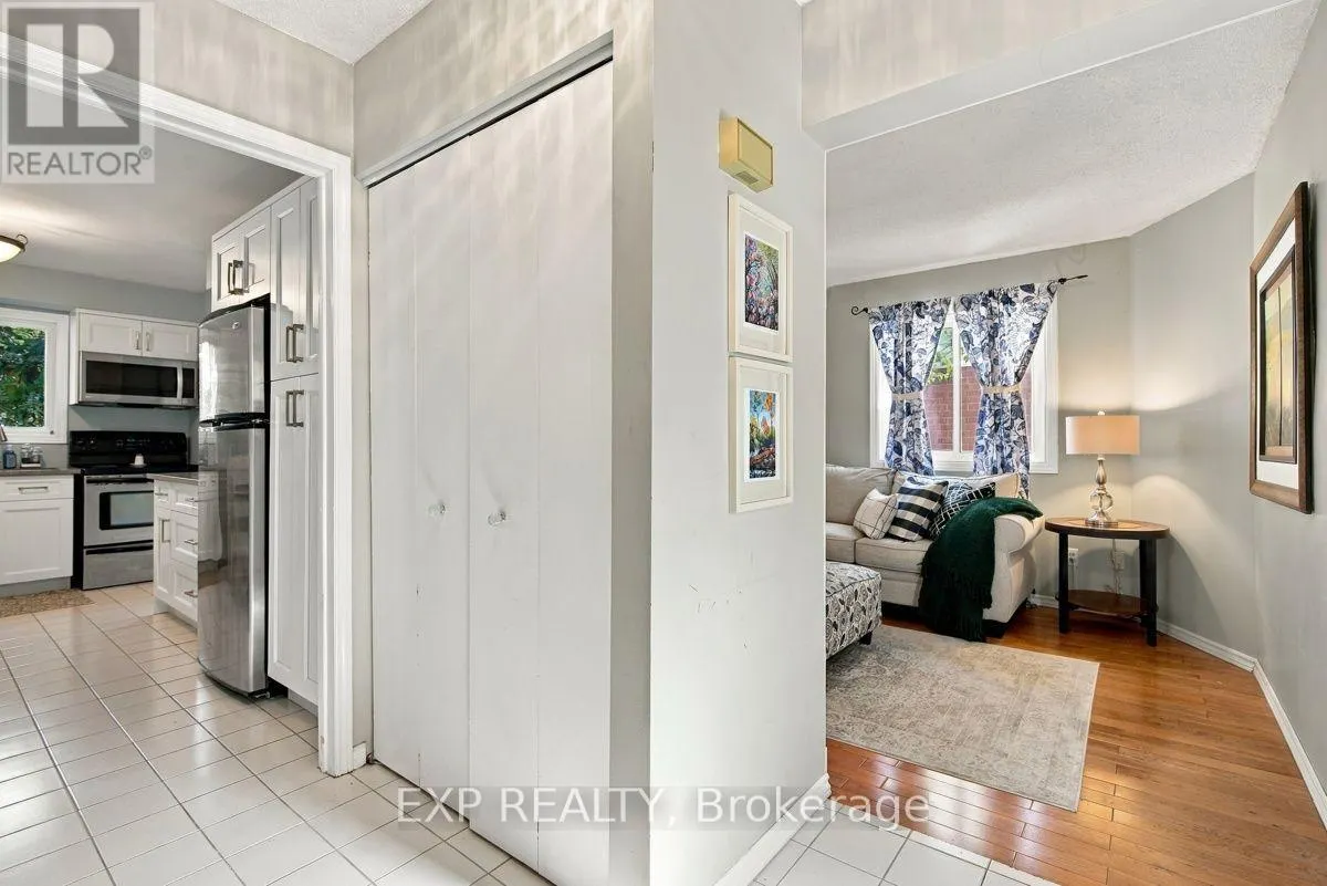 147 WALMER GARDENS