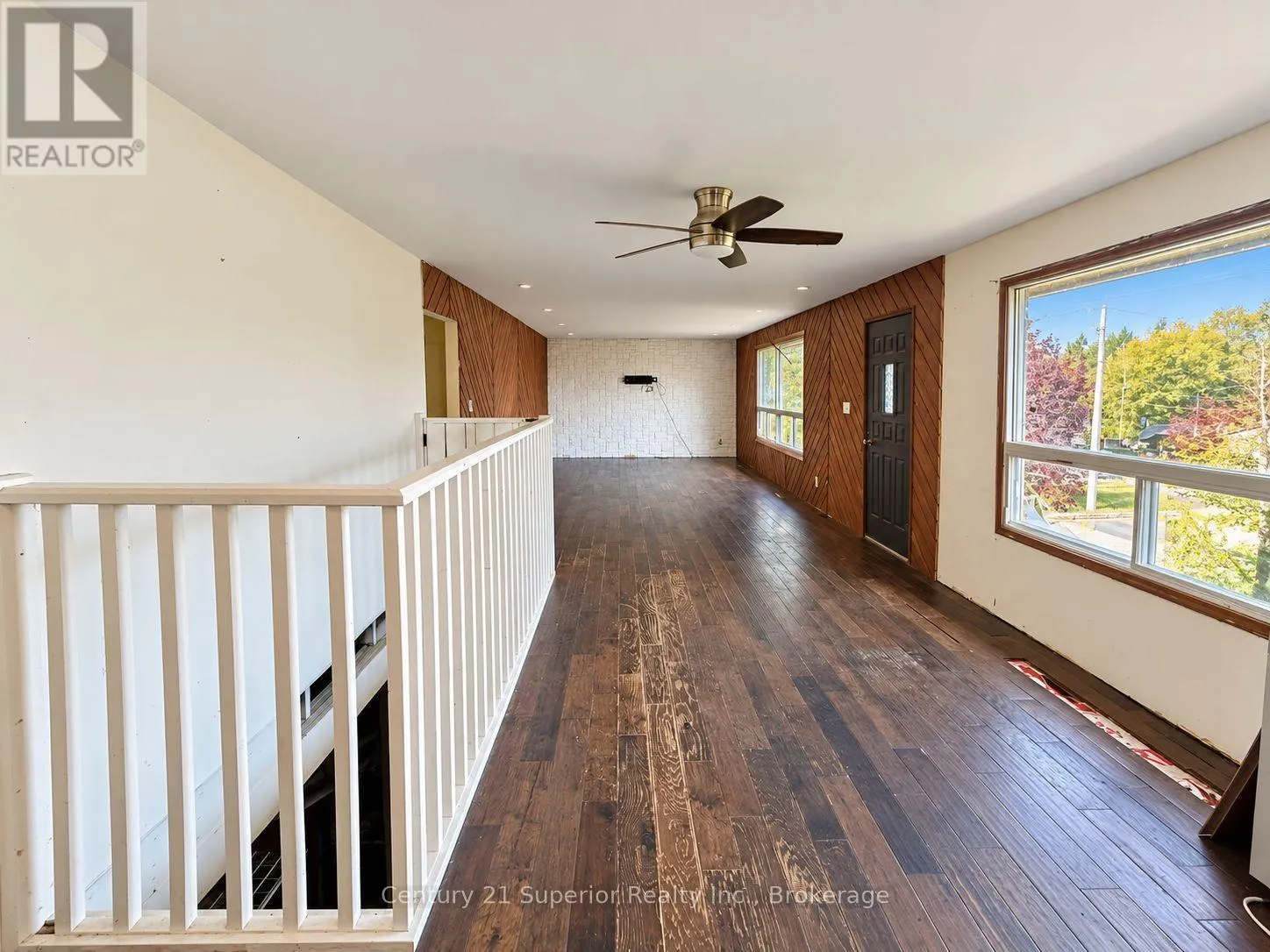 162 GREENMANTLE DRIVE