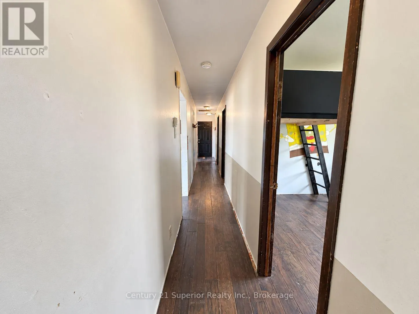 162 GREENMANTLE DRIVE