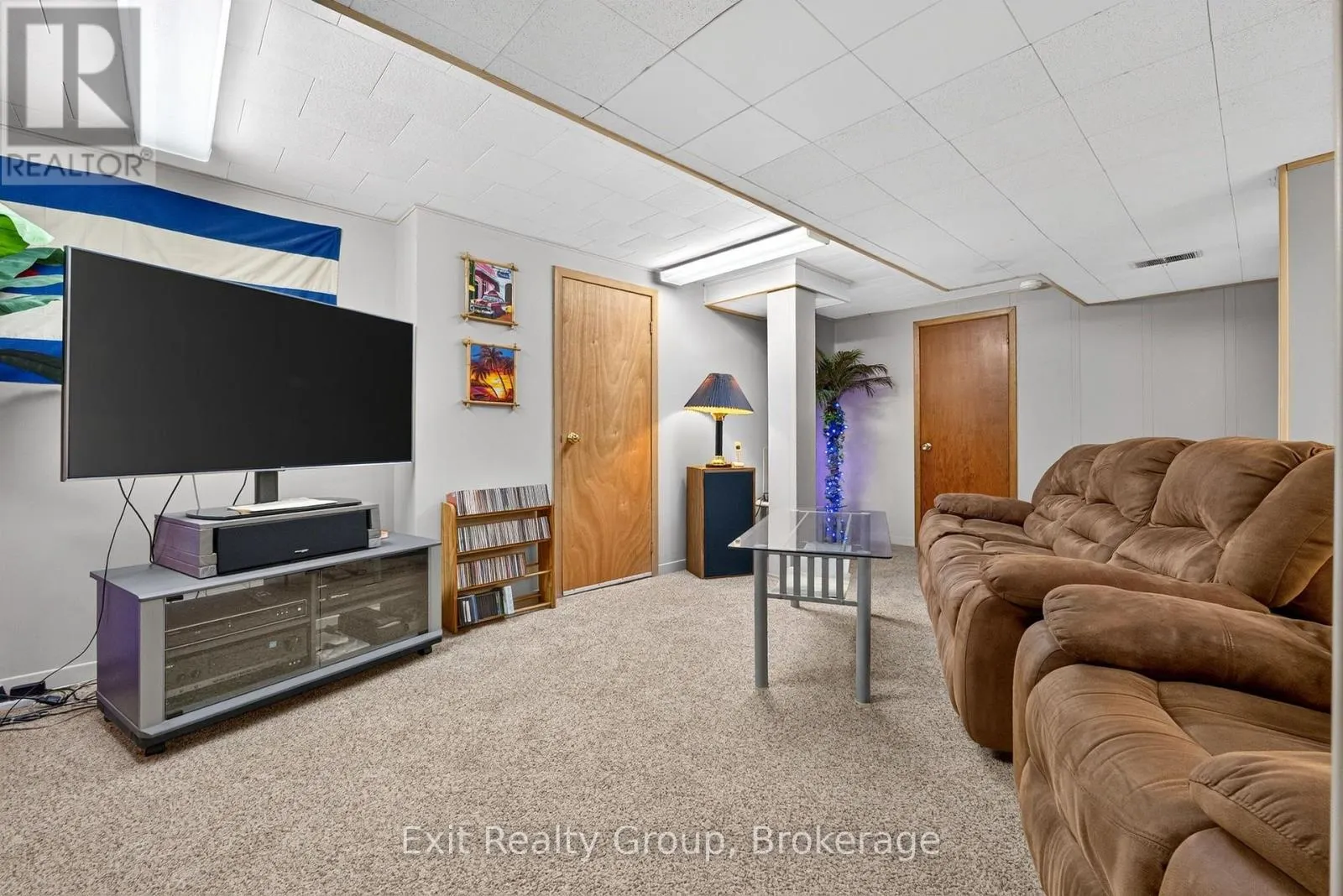 41 SECOND AVENUE