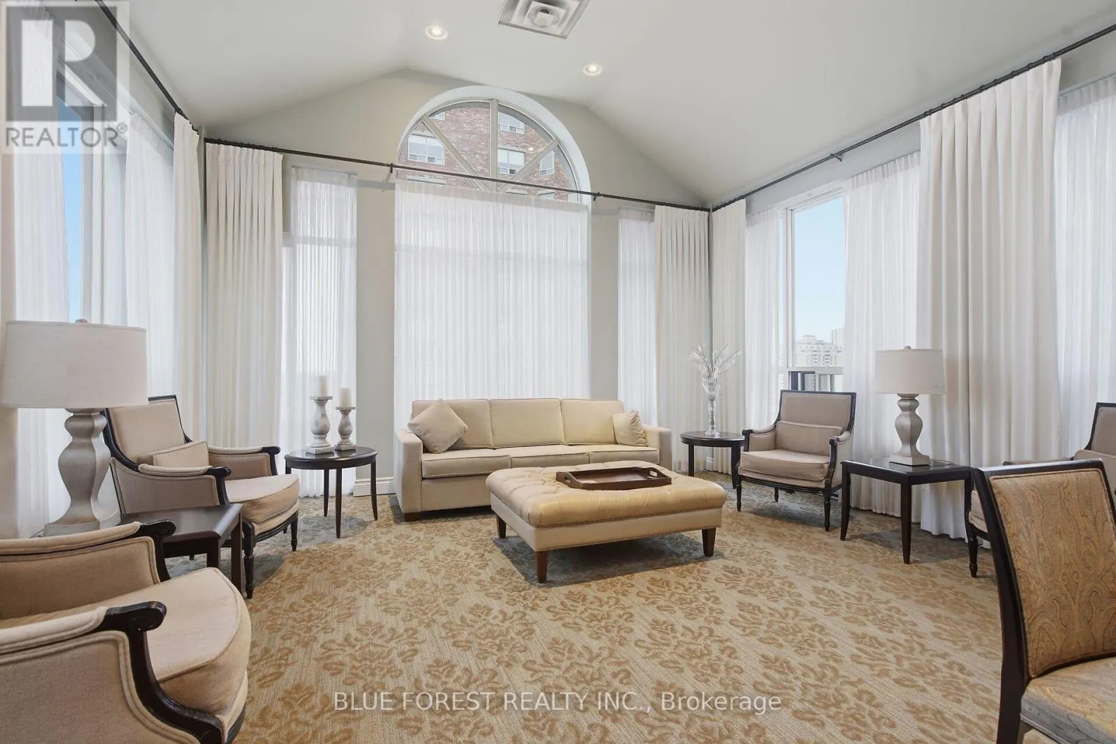 404 - 7 PICTON STREET #404