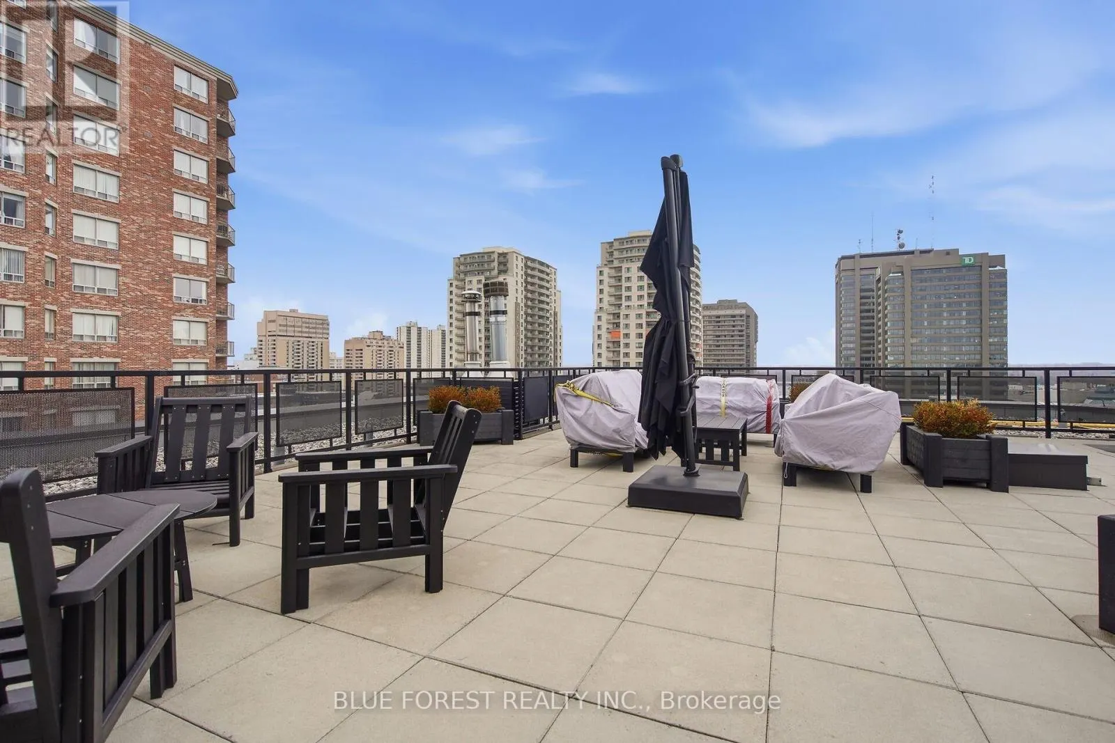 404 - 7 PICTON STREET #404