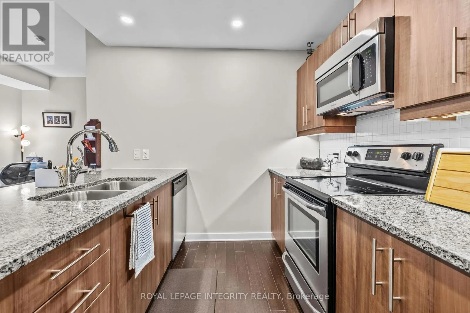 309 - 310 CENTRUM BOULEVARD